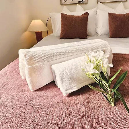 Apartamento Comfy 4-person With Terrace Le Puit De