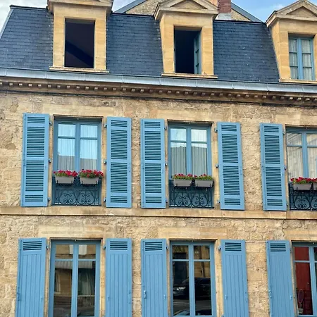 Comfy 4-person With Terrace Le Puit De Apartamento *